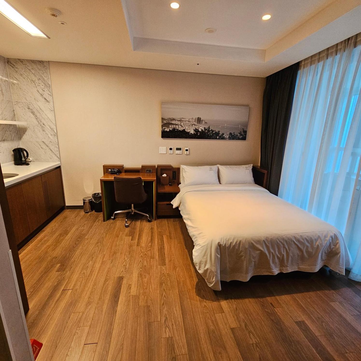 W Residence Hotel Busan Exterior photo