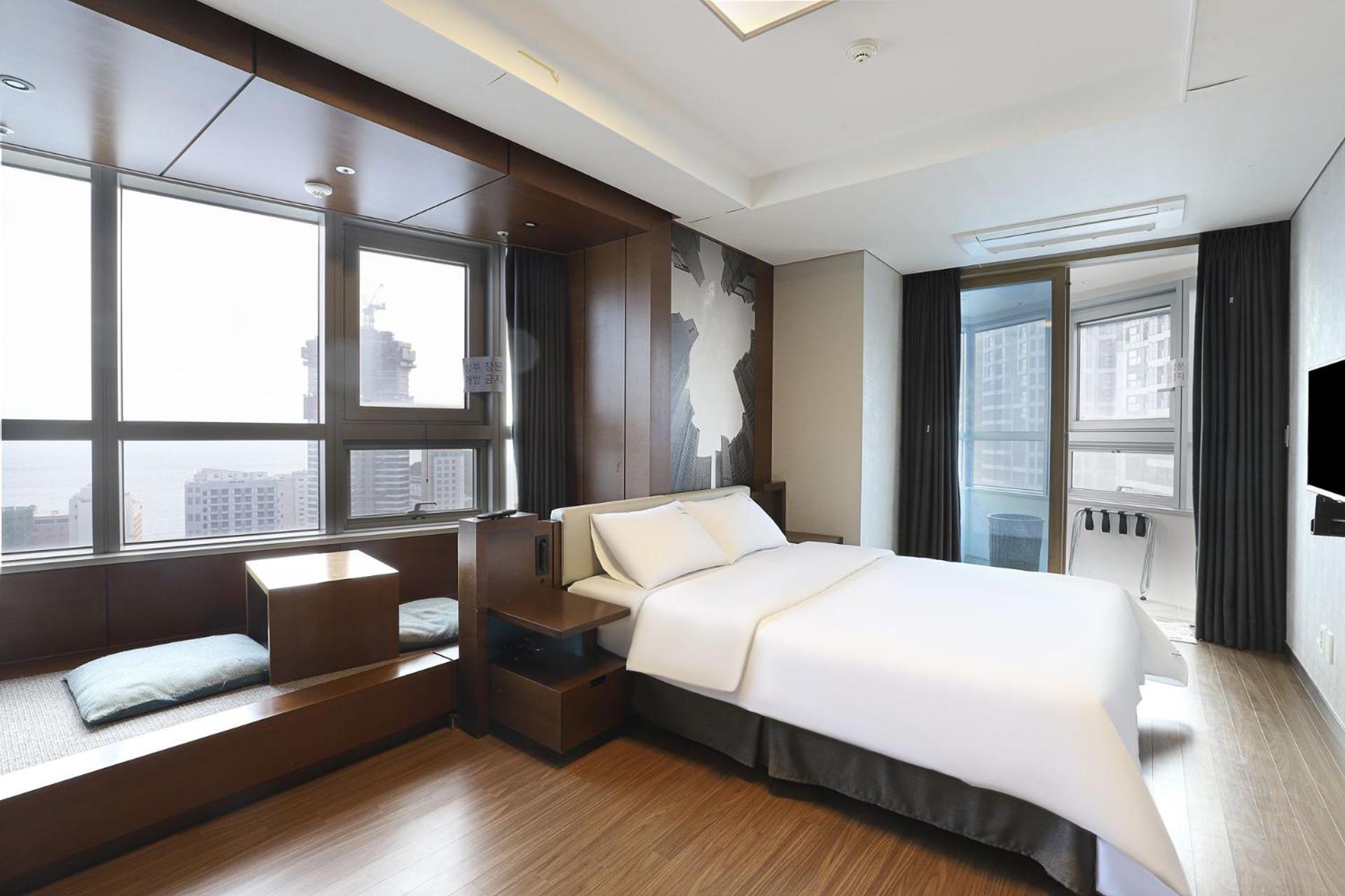 W Residence Hotel Busan Exterior photo