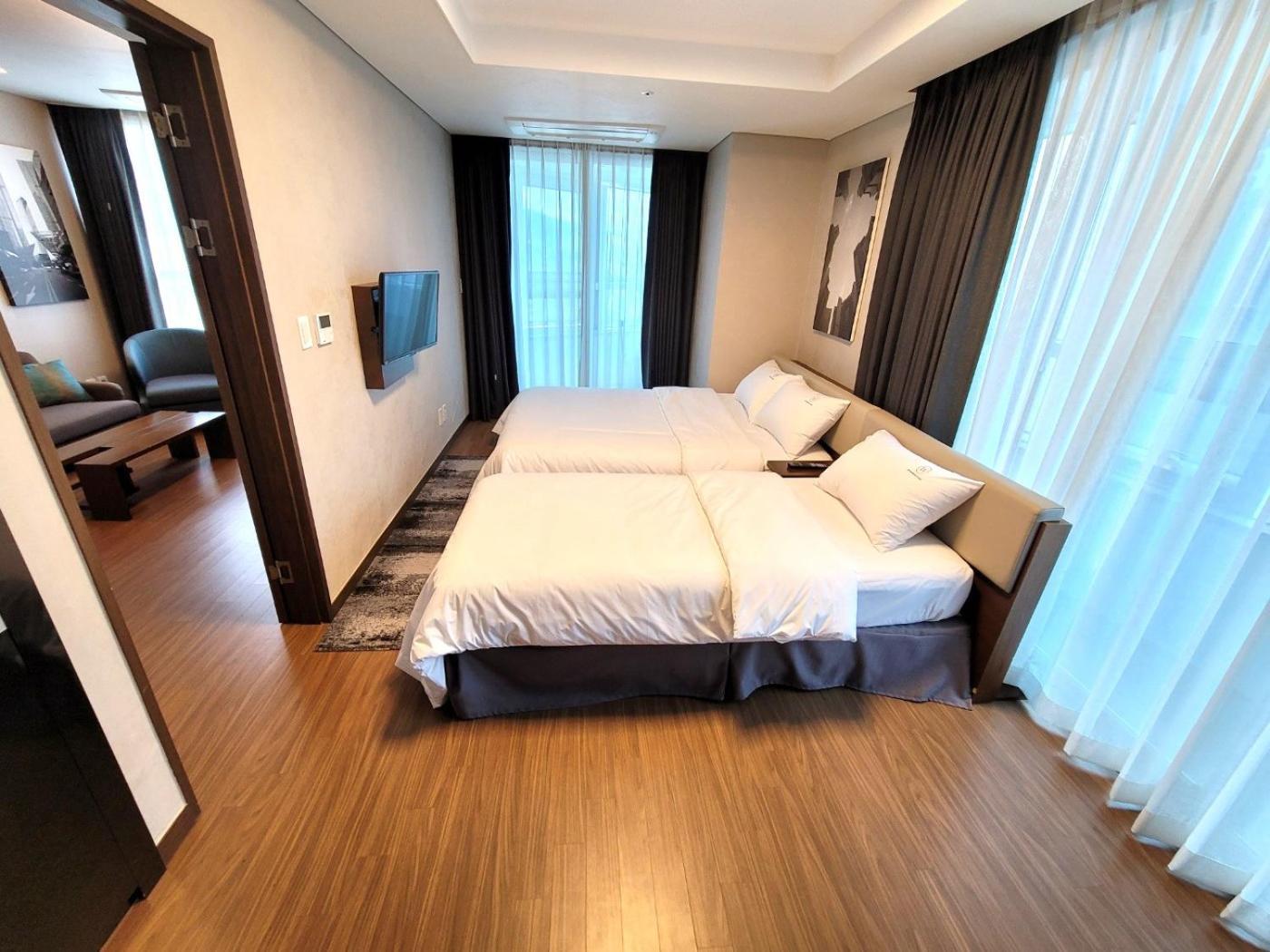 W Residence Hotel Busan Exterior photo