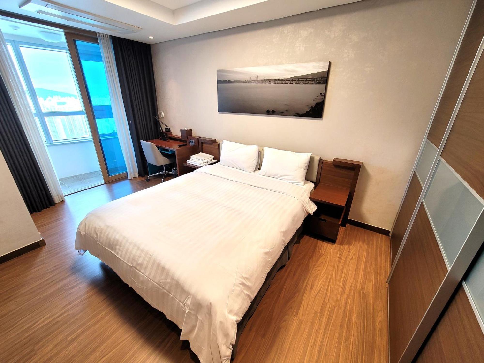 W Residence Hotel Busan Exterior photo